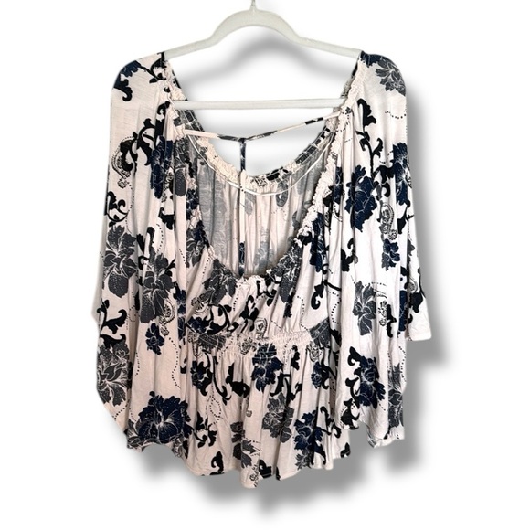 Free People Glenside Printed Peasant Top Size Medium - Picture 8 of 8